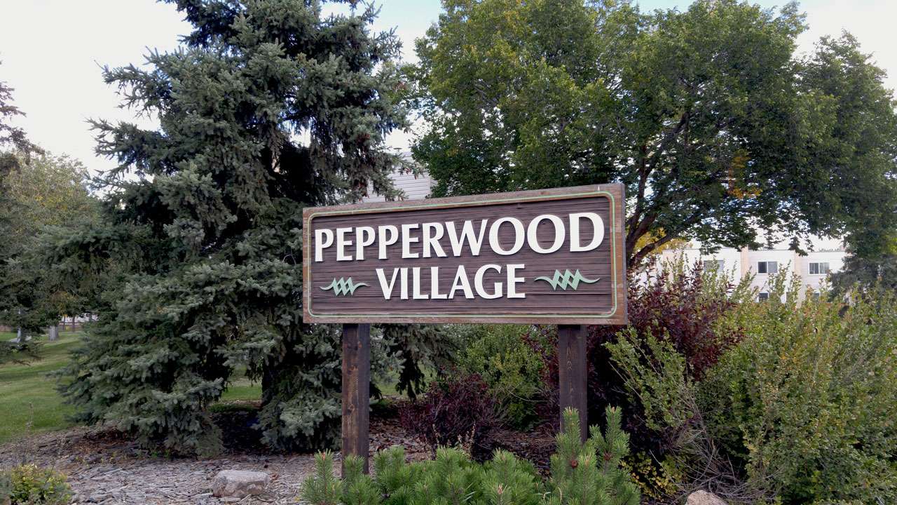 pepperwood-village-edmonton-sign